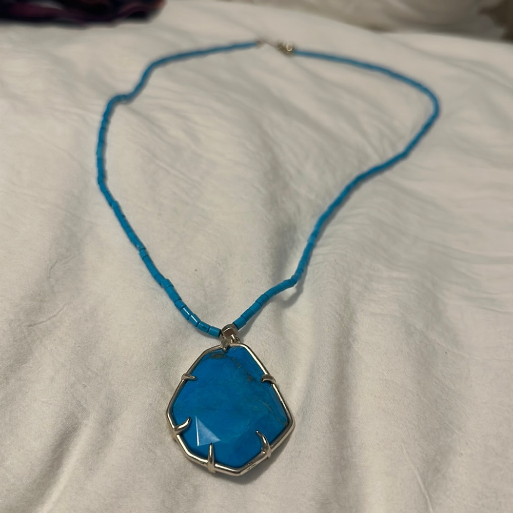 Kendra Scott Turquoise Pendant Neckalce